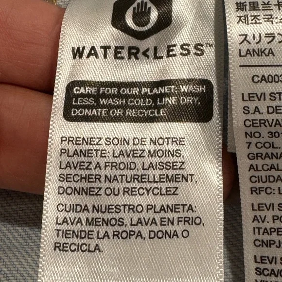 Levi's Shortalls Short Overalls- Light Wash, Size: Large - Picture 10 of 14